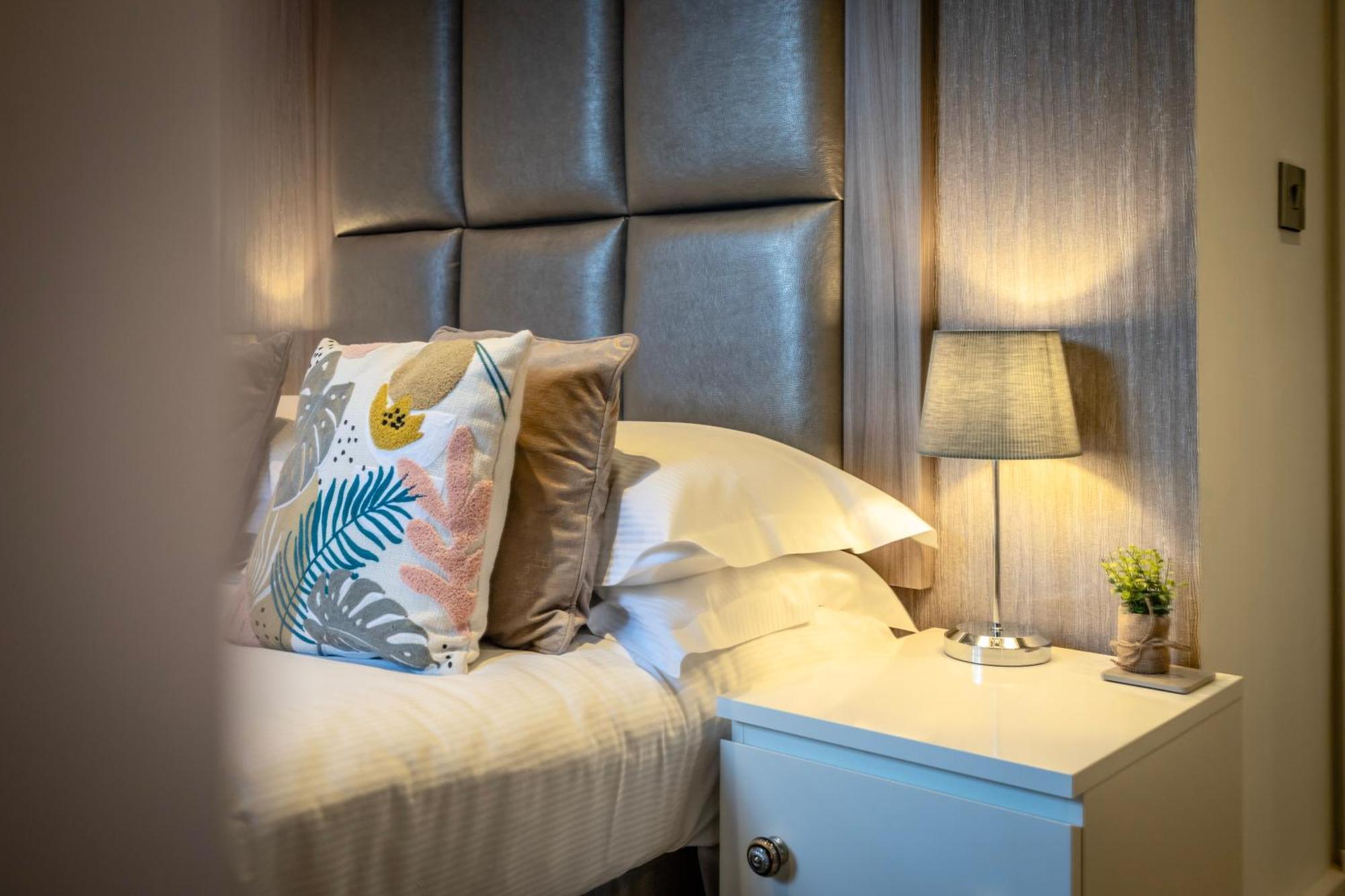 31 Cocoa Suites York Exteriér fotografie